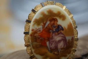 Stunning Vintage French Porcelain Limoges Pendant Gold Metal - Picture 1 of 12