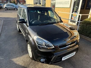 2013 Kia Soul 2 Crdi Black 5 Door 1.6 Diesel Automatic Low Insurance Group 47mpg - Picture 1 of 10