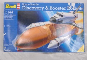 Revell 04736 - 1/144 Space Shuttle Discovery & Booster Rockets - New - Picture 1 of 14