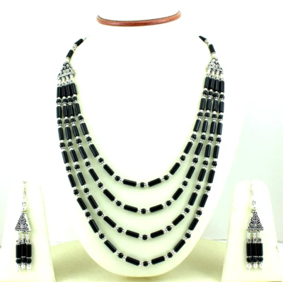 ORECCHINI COLLANA PIETRE PREZIOSE ONICE NERO NATURALE 65 GRAMMI GIOIELLI FATT... - Immagine 1 di 2