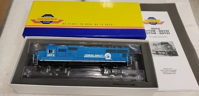 HO SCALE ATHEARN GENESIS SD-70 CONRAIL #2572 DIESEL LOCOMOTIVE🔥🔥🔥🔥🔥🔥 - Image 1 of 4