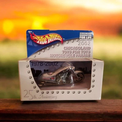 Hot Wheels 2002 Chicagoland Toys for Tots Motorcycle Parade Scorchin' Scooter - Image 1 of 4