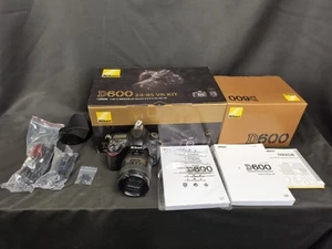 Nikon D600 24,3 megapixel fotocamera reflex digitale kit nero con obiettivo AF-S ED VR 24-85 mm L15506 - Foto 1 di 19