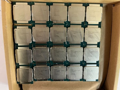 Lote de 120: Intel Xeon E5-2660 V3 LGA2011-3 10 núcleos 2,6 GHz Foto 1 de 2