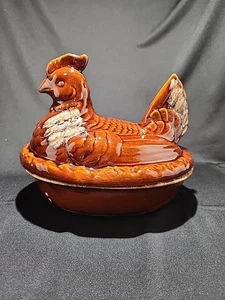 Vintage Hall Keramik/H P Co. braun Tropf Huhn auf Nest oval bedeckt Auflaufform - Bild 1 von 5