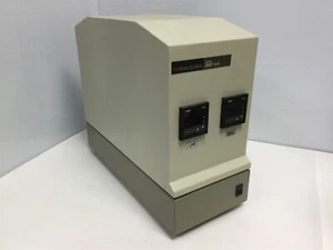 Perkin Elmer System 2000 TG-IR Infrarotspektrometer Schnittstellenspannung: 120/240 V - Bild 1 von 7