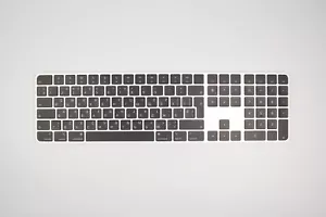 Apple Magic Keyboard A2520 Touch ID Ziffernblock USB-C to Lightning MMMR3RS/A - Bild 1 von 3