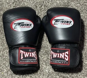 Boxing Gloves Twins Special Black Leather Muay Thai Style 12 Ounce Air Flow - Picture 1 of 3