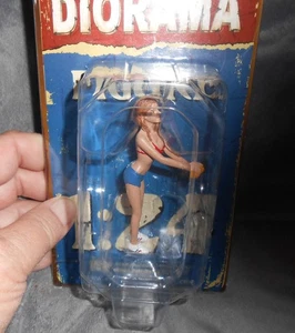 American Diorama ~ JENNIFER ~ neuwertig in Verpackung ~ Maßstab 1:24 - Bild 1 von 2