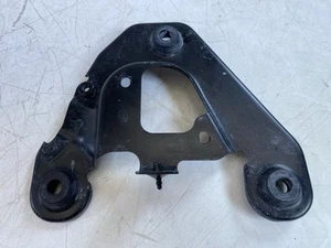 2014-2017 MASERATI GHIBLI AIR INTAKE CLEANER BOX MOUNT BRACKET OEM - Picture 1 of 9