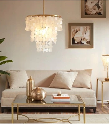 Lámpara de araña capiz regulable en capas INK+IVY Isla Foto 1 de 4