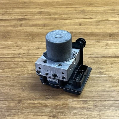 Conjunto de módulo de bomba ABS 8 k 2,0 L Quattro 2014-2017 8 k0907379 CP OEM Foto 1 de 4