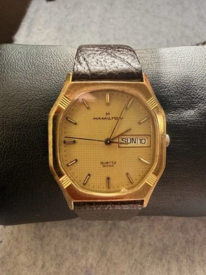 Reloj De Colección Hamilton 9974 Unisex 31mm Tono Dorado Día Fecha Único Esfera Rara Foto 1 de 4
