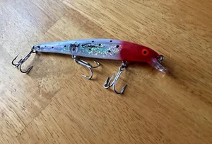 Bomber Rattling Long A Saltwater Signature Series-Mark Kolophonium (HOF-IGFA) - Bild 1 von 4