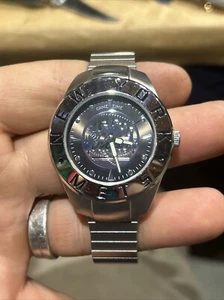 Orologio New York Mets 2008 Game Time Nero Argento Raro Edizione Limitata Stretch Ban - Foto 1 di 15