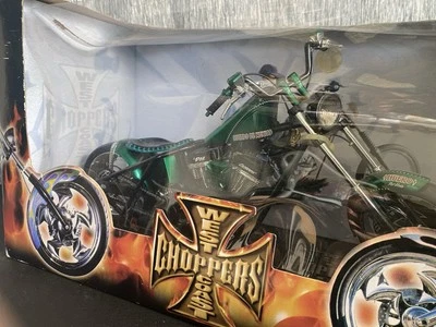MOTO FUNDIDA A PRESIÓN VERDE AHORRO CENTAVO ESCALA 1:5 WEST COAST CHOPPERS JESSE JAMES Foto 1 de 4
