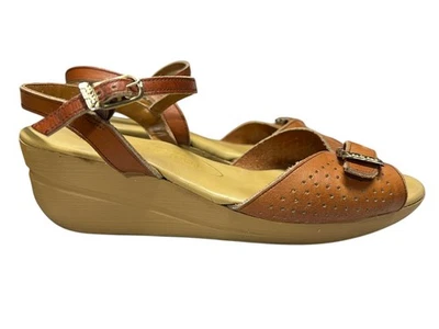 Sandalias Fanfarria Yoyo Talla 6 M De Colección Años 70 Cuero Caramelo Correa al Tobillo Tacón de Cuña Foto 1 de 4