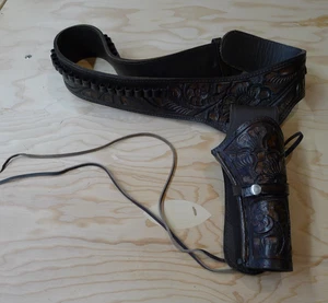 Verzierter Leder Western Cowboy Revolver 44/45 Waffengürtel HOLSTER RIG Gr. 44 - Bild 1 von 23