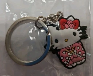 Hello Kitty Rubber and Metal Keychain New! Fast Shipping! - Picture 1 of 3