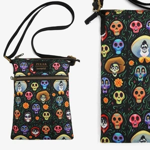 Loungefly x Disney Pixar Coco Skulls Passport Crossbody Bag - Bild 1 von 4