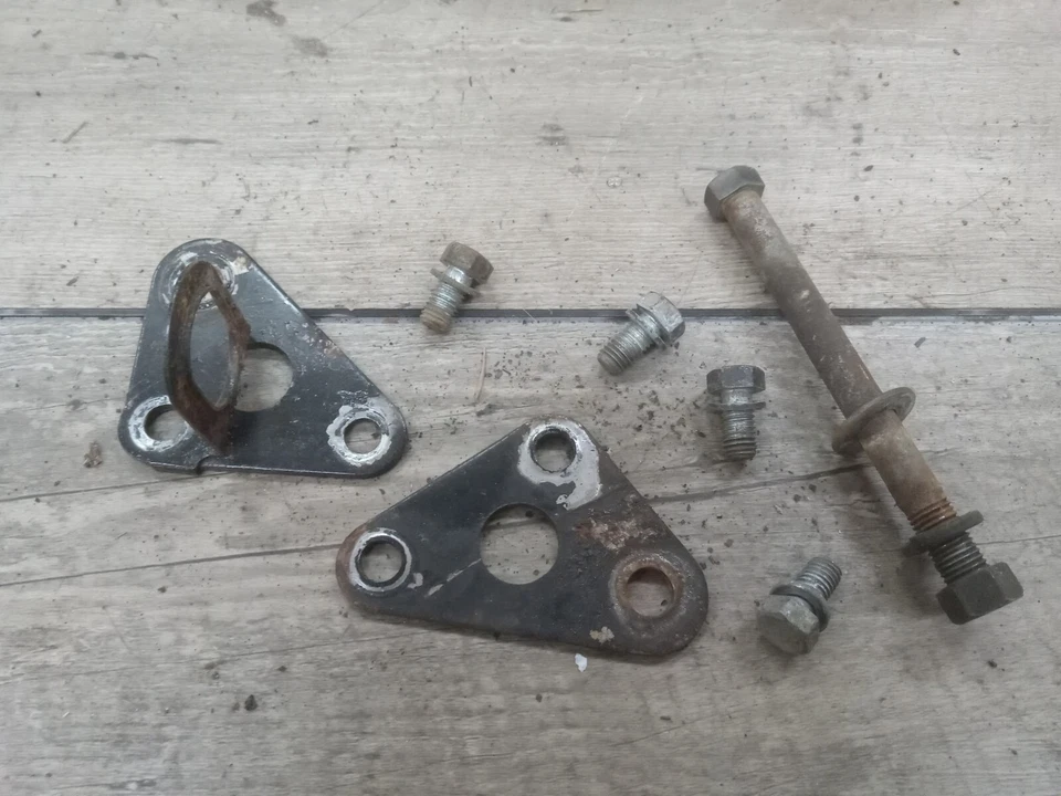 Honda XL 250 1972 soportes de motor traseros XL250 Motosport OEM originales Foto 1 de 1