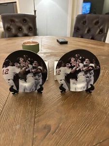 Zwei 1991 Minnesota Twins World Champions 2001 SGA True Value Sammelteller - Bild 1 von 6