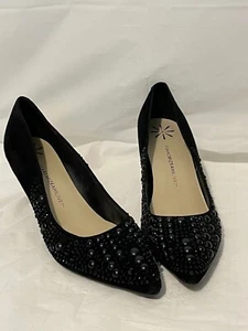 Isaac Mizrahi Live! Suede Pumps with Embellishments Black Size 7M - Picture 1 of 7