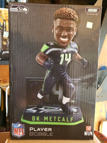 Dk Metcalf player bobblehead FOCO #56 Cover