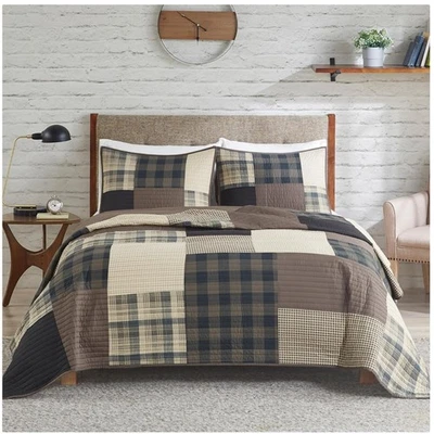 Winter Hills Reversible Quilt Set – Cozy All-Season King/Cal King Bedding - Image 1 of 4