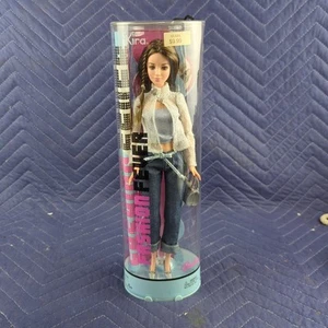 Barbie Fashion Fever Kira 2005 muñeca Mattel H0946 rara difícil de encontrar - Imagen 1 de 7