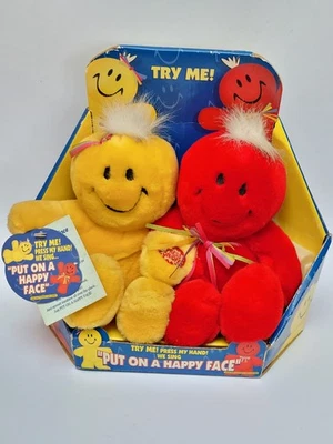 DanDee Smiley Face Duo "Put On A Happy Face" Singing Plush Boxed Working 1990s - Image 1 of 4