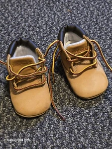 Timberland Boots: Infant Crib Ankle Booties Wheat Nubuck Size 0 - Picture 1 of 5