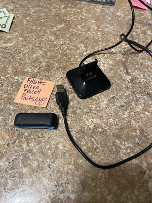 Fitbit Ultra Wireless Activity Tracker F004 & Charger Blue PARTS ONLY - Image 1 of 4