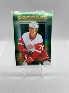 2023-24 Metal Universe Premium Prospects Star Emerald/10 Simon Edvinsson #PP-34 - Imagen 1 de 2