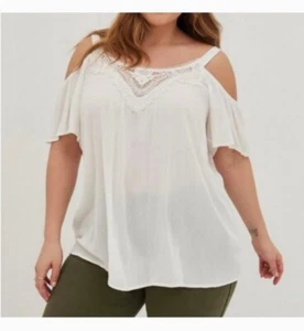 Torrid Gr. 3X weiß Cold Shoulder Boho Bauer fließend Spitze vorne Sommer Top - Bild 1 von 10