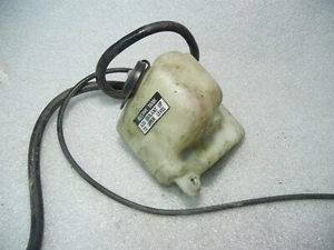 HONDA VF500 CABEZAL TANQUE REFRIGERANTE BOTELLA EXPANSIÓN INTERCEPTOR VF 500 VF750 VF 750 - Imagen 1 de 4