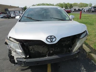 STEERING WHEEL FOR 09 10 11 12 TOYOTA VENZA - Image 1 of 4