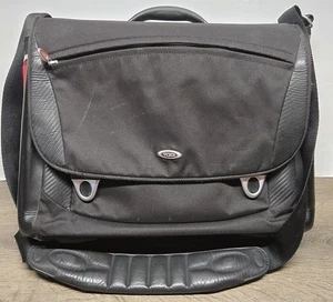 Tumi T3 Bag Ballistic Black Canvas Messenger Computer Crossbody Briefcase - Picture 1 of 14