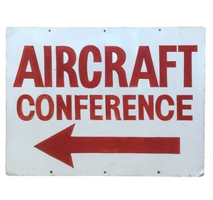 Letrero de flecha vintage direccional de conferencia de aviones de metal grande 18" x 24" 929A - Imagen 1 de 4