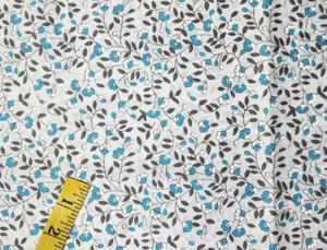 Fabric Cotton India Voile Tiny Small Floral Print White Ivory Blue Gray 1.6y - Bild 1 von 7