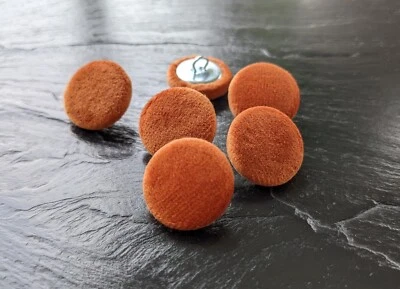 Rust orange velvet fabric covered buttons 14, 19, 23, 25 or 31mm in packs - Image 1 of 4