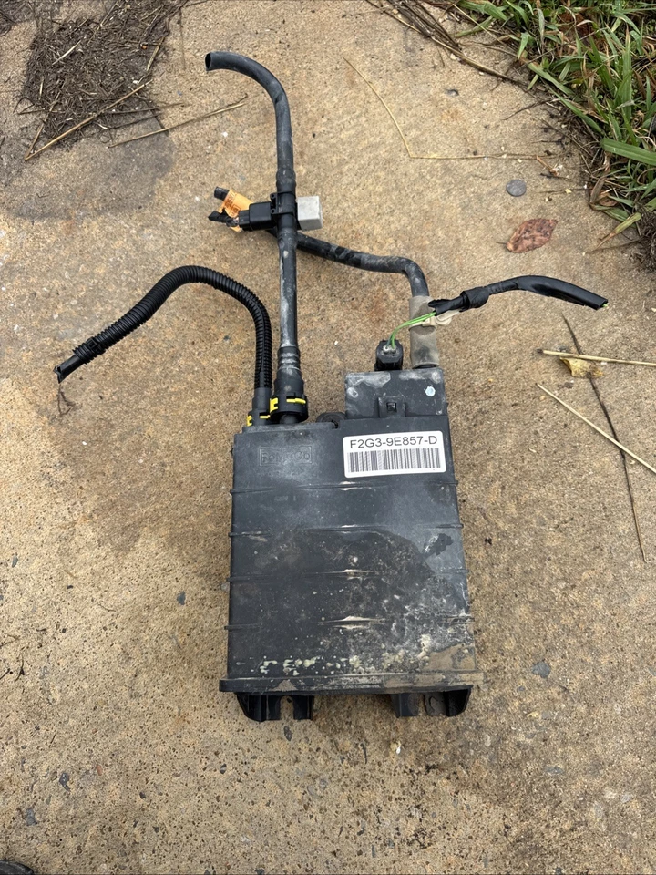 2015-2018 福特 Edge 燃油蒸汽炭罐总成原始设备制造商 F2G3-9E857-D — 第 1/2 张图片