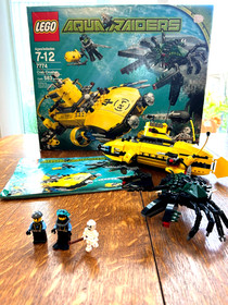 Lego Aqua Raiders 7774 Crab Crusher with Box Manual Minifigs 99% Complete