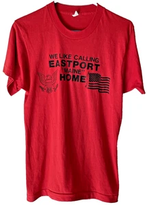 Camiseta We Like Calling Eastport Maine Home Roja Talla S/M De Colección Años 80 Bandera de América - Imagen 1 de 4
