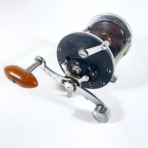 Vintage Penn No. 155 Saltwater Casting Reel Pier Boat ~ Amber Handle ~ Smooth - Picture 1 of 9