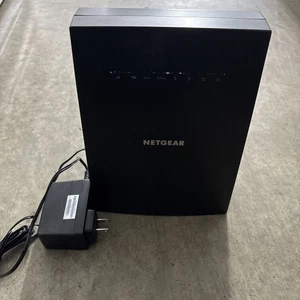Netgear EX8000 Nighthawk X6S Tri-Band WLAN Range Extender getestet mit Netzkabel - Bild 1 von 3