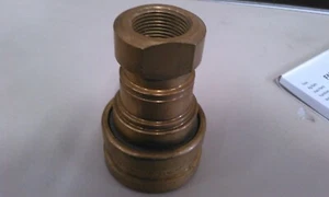 HANSEN B6-HKP HYDRAULIC COUPLING WITH 3/4" FEMALE NPT THREADS - Picture 1 of 5