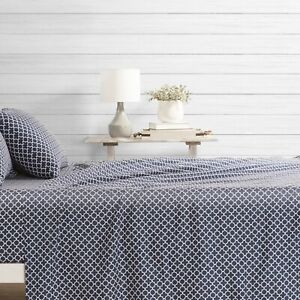 Kaycie Gray Fashion Collection - 4 Piece Quatrefoil Pattern Bed Sheet Set
