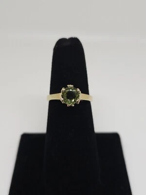 Crown Setting Peridot Engagement Ring 14k Yellow Gold 1.42 Carats Size 7.25 Foto 1 de 4
