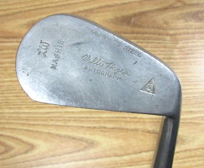 WALTER HAGEN AUTOGRAPH MASHIE 5 IRON HICKORY SHAFT - Image 1 of 4